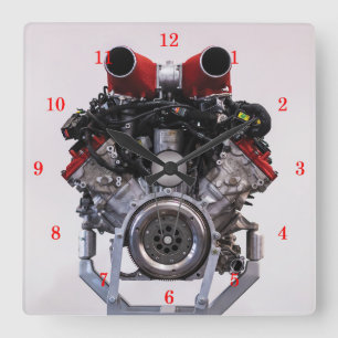 Leistungsstarker V8-Motor Quadratische Wanduhr