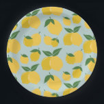 Lemon Muster Retro Frucht gelb auf grün Pappteller<br><div class="desc">Retro Fruit Print - Zitronenmuster - Gelb auf Grün.</div>