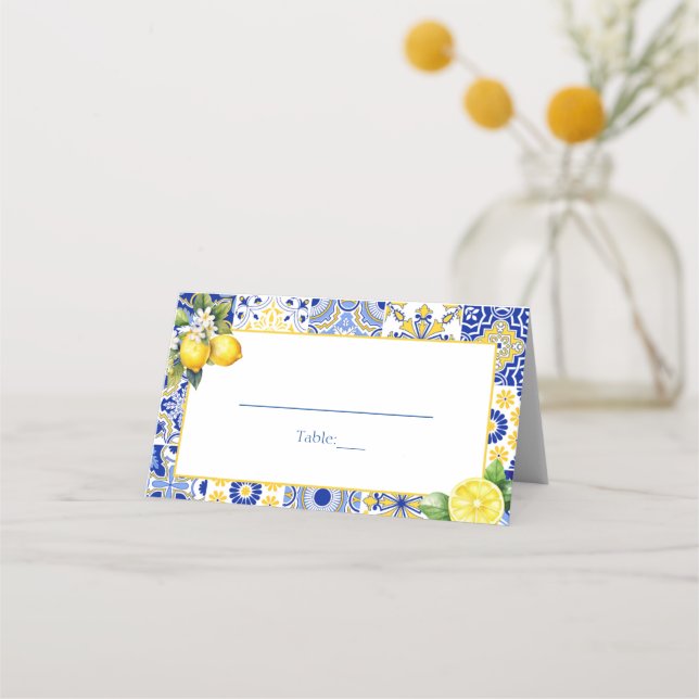Lemon Positano Blue Tiles Mediterranean Wedding Platzkarte (Vorderseite)