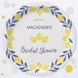 Lemon Watercolor Brautparty Personalisiert Pappteller<br><div class="desc">Dieses frische und lustige AquarellZitronendesign in zingelb und blau wird das Wesentliche eines glücklichen Sonnentags einfangen. Ideal für einen Brautparty Brunch oder ein Tee-Party am Nachmittag. Das Aquarellfarben-Zitronendesign wird Ihre Gäste begeistern und begeistern. Ändern Sie alle Details,  um sie anzupassen. Originelle Kunst von Nic Squirrell.</div>