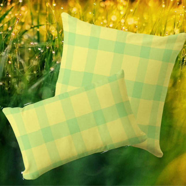 Lemon Yellow Lime Green Rustic Plaid Check Lendenkissen (Welcome spring with this lemon lime plaid!)
