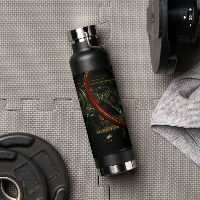 Lenkrad des klassischen Alt-Auto-Armaturenbretts Trinkflasche (Fitnessstudio)