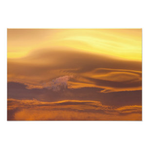 Lenticularwolke bei Sonnenuntergang Fotodruck