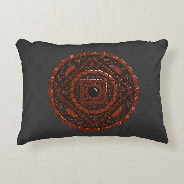 Leo Mandala Accent Pillow Dekokissen (Vorderseite)