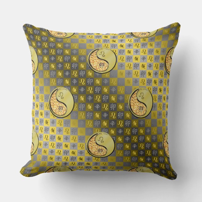 Leo & Metal Rabbit Throw Pillow Kissen (Vorderseite)