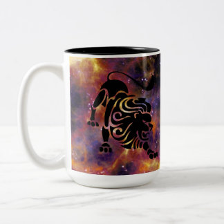 Leo-Sternzeichen-Galaxie-Design – Kühnes Astrologi Zweifarbige Tasse