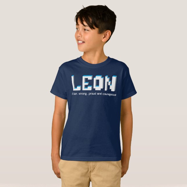 Leon-Jungen Name und Bedeutungspixeltext T-Shirt (Vorne ganz)
