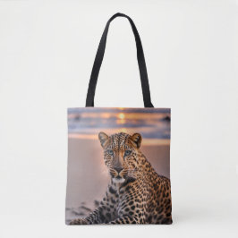 Leopard am Strand Tasche