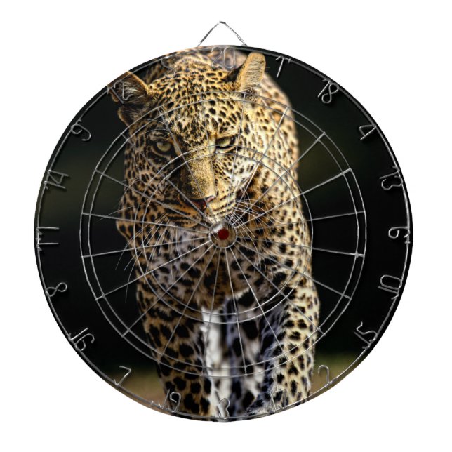 Leopard auf dem Hügel Dartscheibe (vorne)