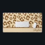 Leopard Cheetah Animal Print Custom Curry Name Schreibtischunterlage<br><div class="desc">Dies ist eine Leopard Cheetah Animal Print Custom Curry Name Desk Mat!</div>