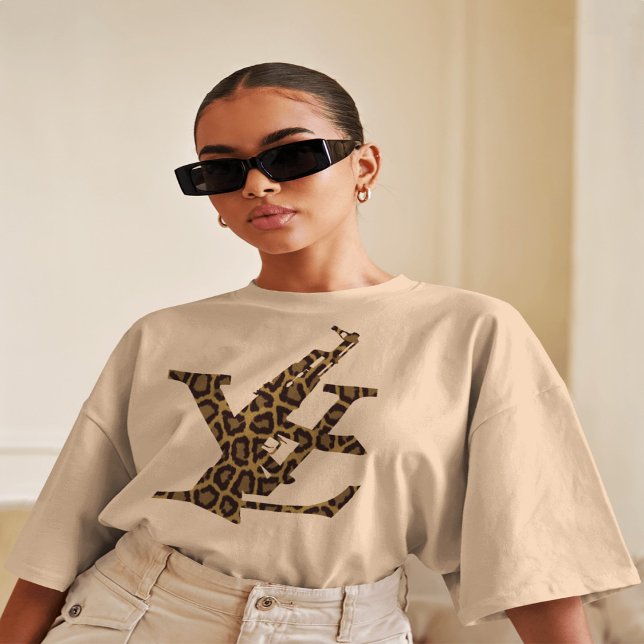 Leopard Design Shirt Luxus Designer Logo einzigart (Luxury  Leopard Designer Shirt, Sweatshirt, Hoodie & T-Shirt Men  Women unique Fashion gift for her)