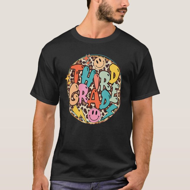 Leopard-Dozentin der dritten Klasse T-Shirt (Vorderseite)