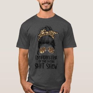 Leopard-Frauen-Unordentlicher-Bun-Koordinator-des- T-Shirt