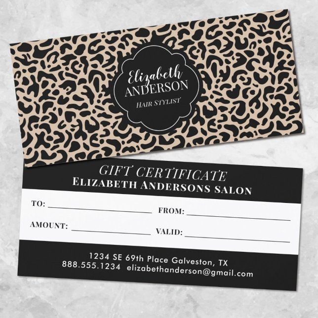Leopard-Friseurstil-Schönheitssalon-Geschenkgutsch (An elegant and chic leopard pattern beauty salon gift card.)