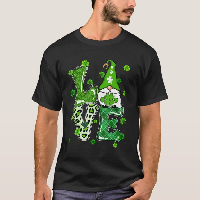 Leopard Glitzer Karierte LIEBE Gnome St Pattys Day T-Shirt (Vorderseite)