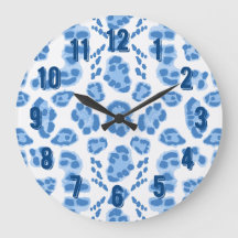 Leopard Ikat in Blau Porzellan