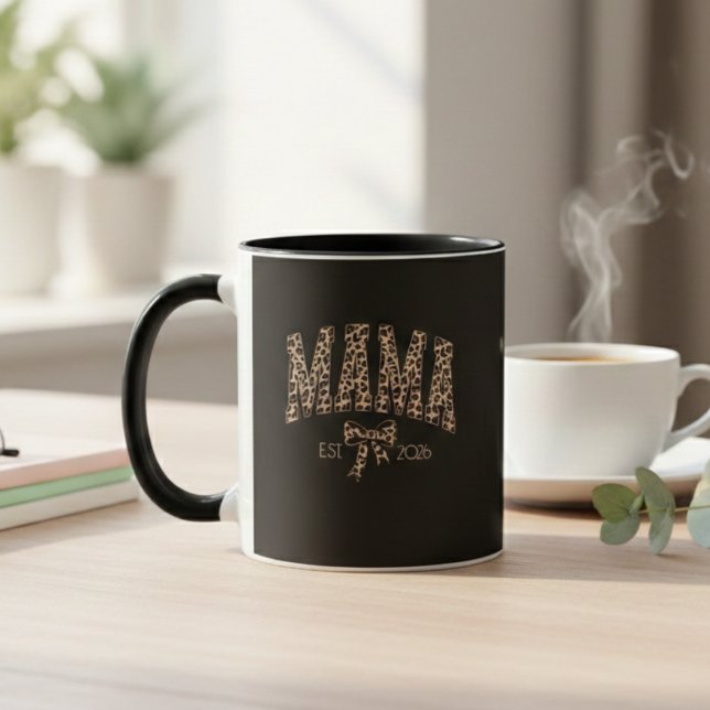 Leopard Mama Varsity Mutterschaft Statement Kunst Tasse (Von Creator hochgeladen)