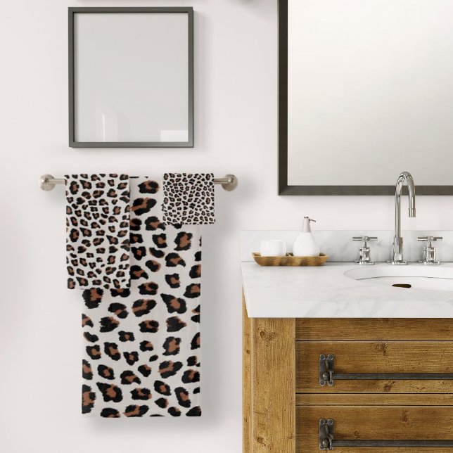 Leopard Print Badhandtuch Set (Leopard Print Bath Towel Set by Looly Elzayat
)