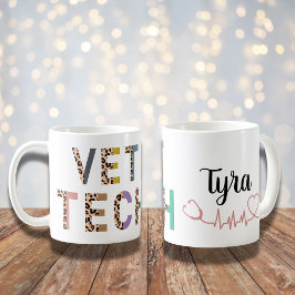 Leopard Print Vet Tech Stethoskop mit Name Kaffeetasse