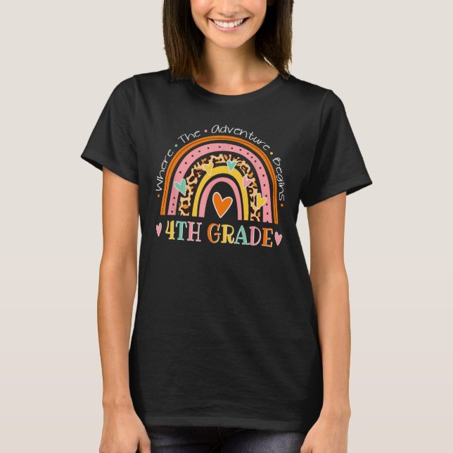 Leopard Rainbow 4th Grade Where The Adventure Begi T-Shirt (Vorderseite)