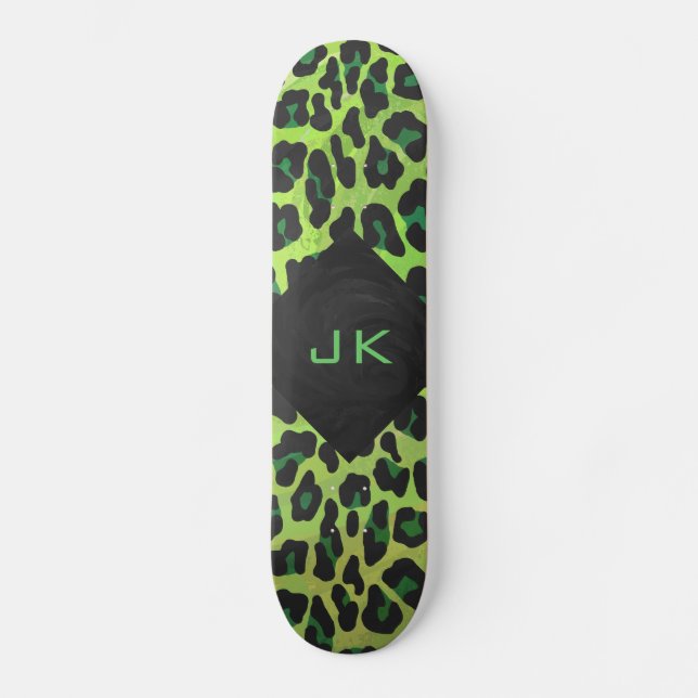 Leopard Schwarz und Grün mit Monogramm Skateboard (Vorderseite)
