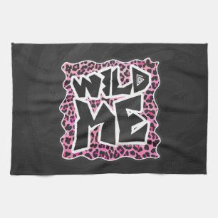 Leopard Wilde Me Schwarz und Hot Pink Design Handtuch