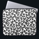Leoparddruck in Schwarz und Weiß mit Grau Laptopschutzhülle<br><div class="desc">Schnüren in einem digitalen Textildruck in einem texturierten Leopardenmuster - Leoparden in schwarz,  silbergrau/grau akzentuiert,  auf weißem Hintergrund</div>