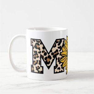 Leoparden-Druck-Mom-Buchstaben mit leuchtender Son Kaffeetasse