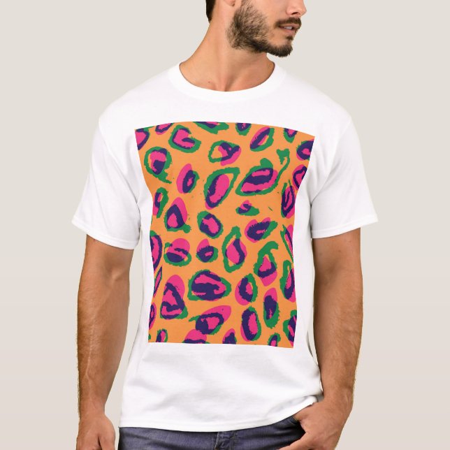 Leopardendrucke, farbiges Tiermuster. T-Shirt (Vorderseite)
