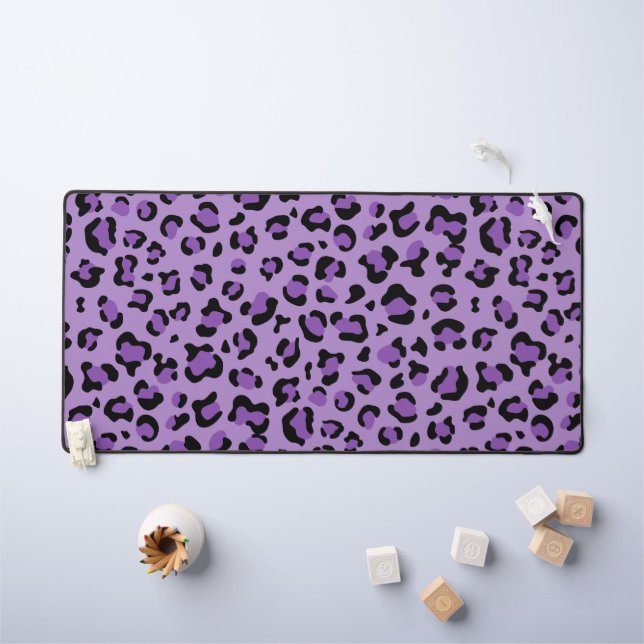 Leopardendrucke, Leoparden-Spots, Lila Leopard Schreibtischunterlage (Kindertisch)