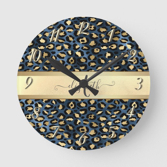 Leopardenmuster Schwarz Bronze Monogramm Runde Wanduhr (Vorderseite)