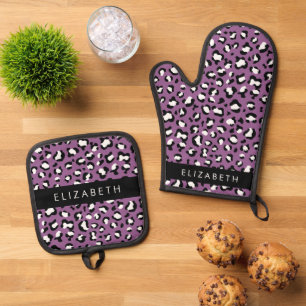 Leopardenmuster, Spots, Lila Leopard, Ihr Name Ofenhandschuh & Topflappen-Set