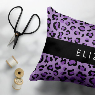 Leopardrucke, Spots, Lila Leopard, Ihr Name Kissenbezug