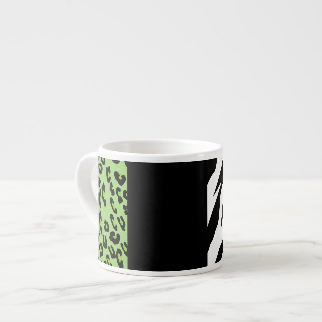 Leopardrucke, Zebra Print, Tierdruck, grün Espressotasse (Vorderseite Links)