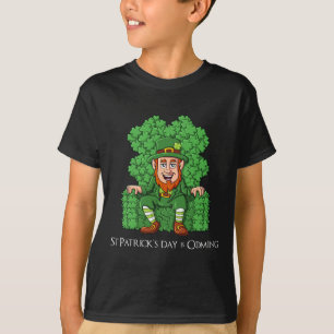 Leprechaun auf Clover Throne St Patricks Day Boys  T-Shirt