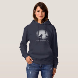 Lerne allein zu kämpfen – Löwe unter Mondlicht Hoodie