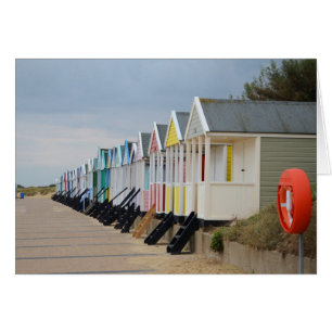 Les Cabanes De Plage Peintes De Couleur Vive