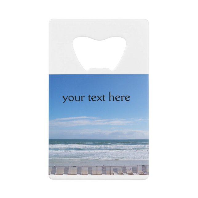 Les chaises longues attendent votre (Devant)