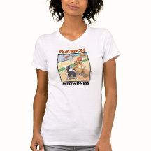 Les chats de basket-ball affinent le T-shirt du