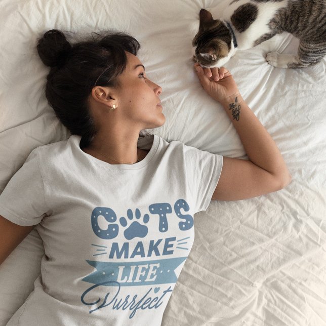Les chats font la vie d'un T-shirt plein (Créateur téléchargé)