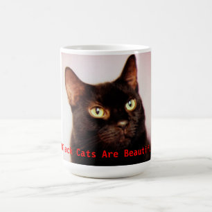 Les chats noirs sont belle tasse