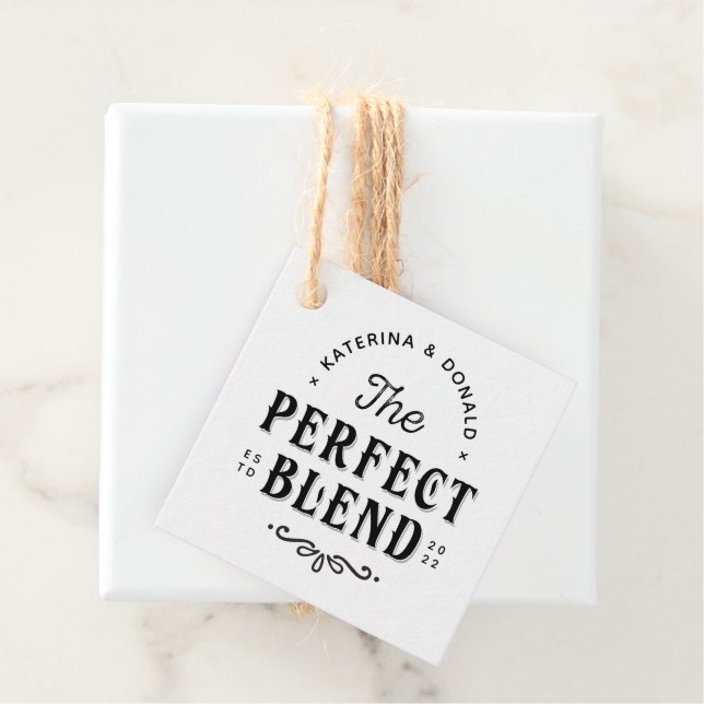 Les étiquettes de cadeau de mariage favori de mari (En situation)