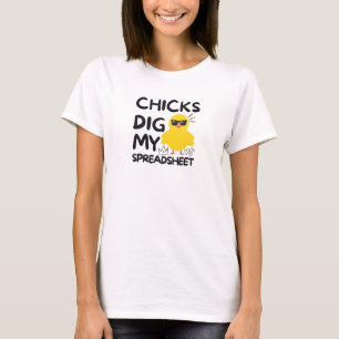 Les filles creusent mon T-shirt feuille de calcul