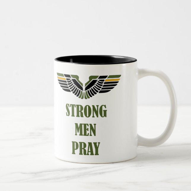Les hommes forts prient la tasse de café 11oz (Droit)