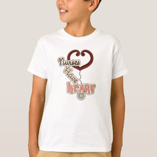 Les infirmières de stéthoscope ont le T-shirts et