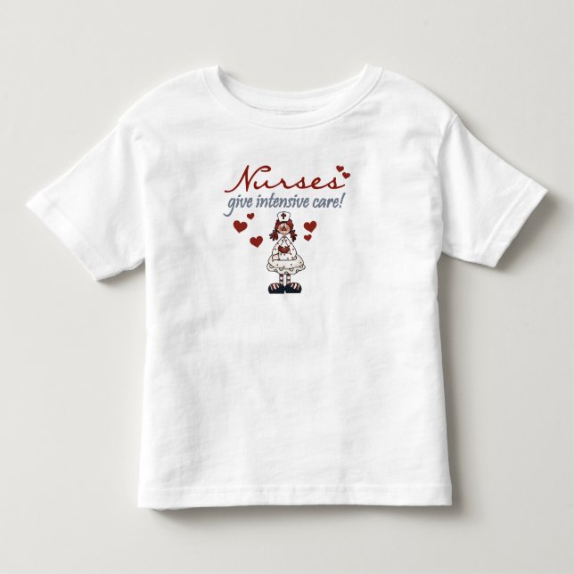 Les infirmières donnent des T-shirts et des (Devant)