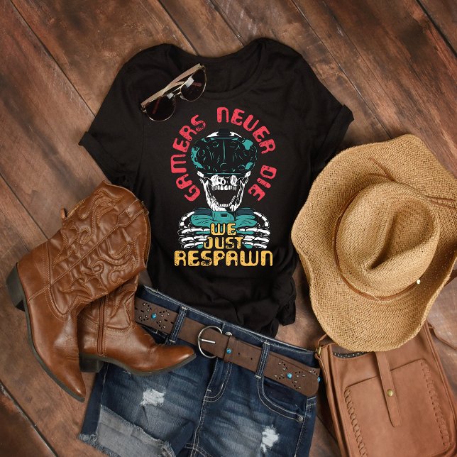 Les joueurs ne meurent jamais T-shirt (Créateur téléchargé)