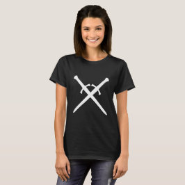 Les lames ont croisé le T-shirt des femmes de