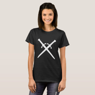 Les lames ont croisé le T-shirt des femmes de