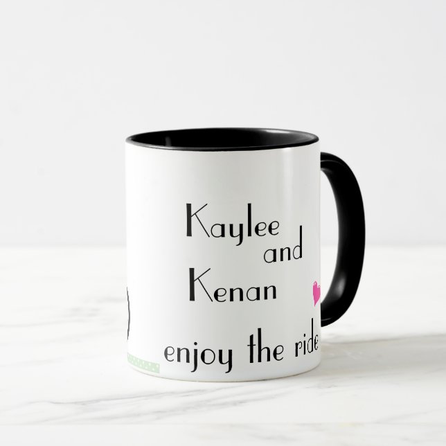 les tasses faites sur commande de cadeau de (Devant droit)